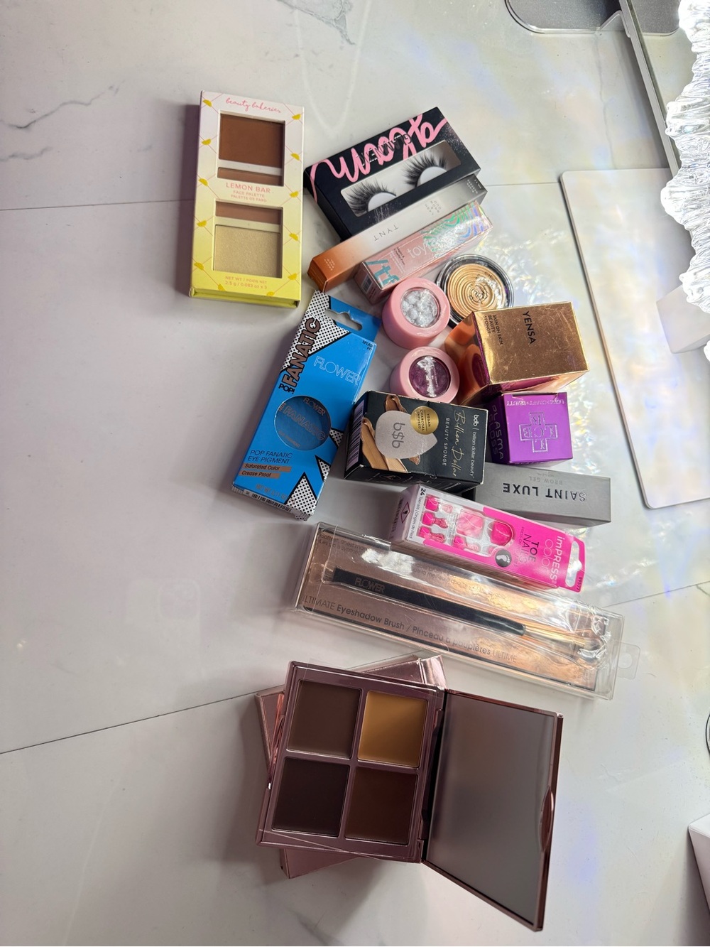 Assorted makeup goodies
